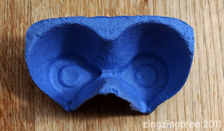 Egg box bird mask 3