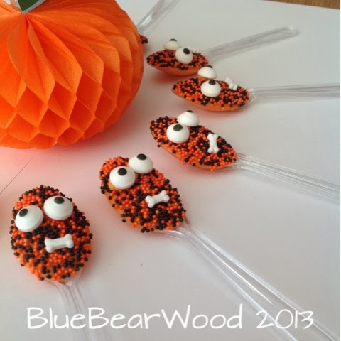 Spooky Halloween Chocolate Spoon Heads