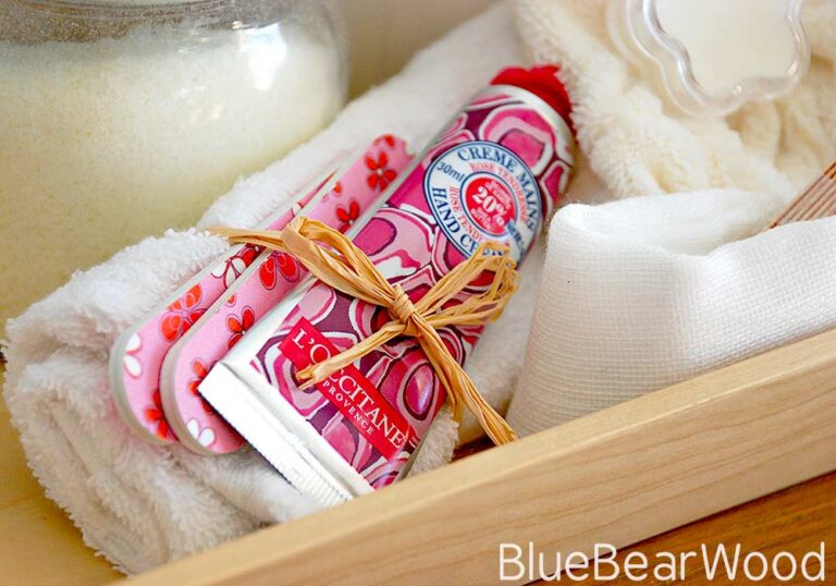 Make Your Own Gorgeous DIY Pamper Hamper Gift - Blue Bear Wood