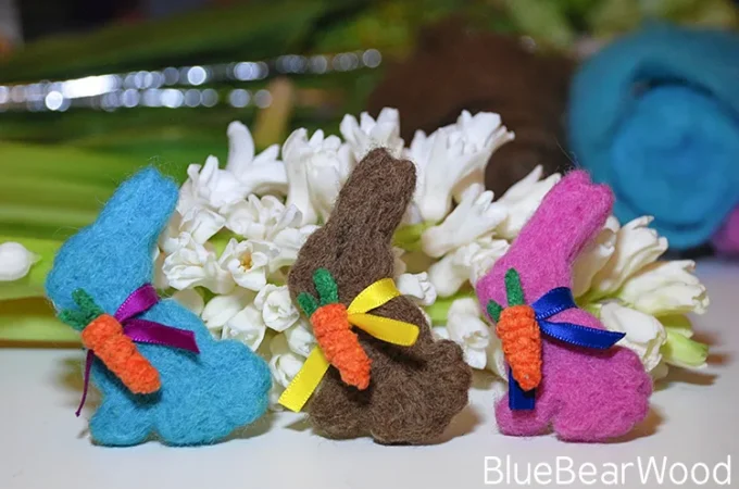 Colourful needle felt bunnies tutorial