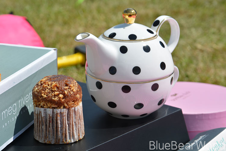 Bombay Duck Spotty Tea Pot