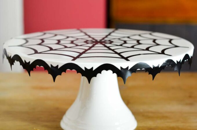 Easy DIY Halloween Cake Stand
