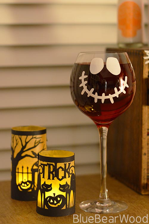 Halloween wine glass decoration