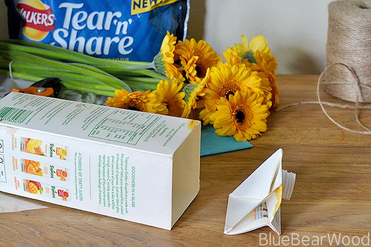 Thrifty DIY Flower Vase