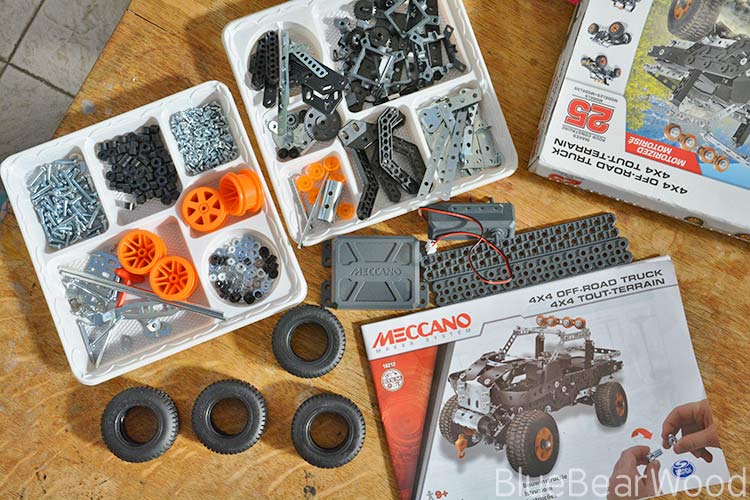 Meccano 4x4 off road truck kit contents