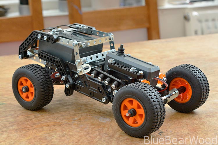Meccano 4x4 off-road truck kit