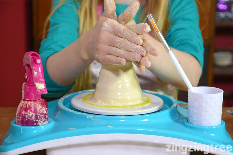 potterly-cool-craft-clay-shaping