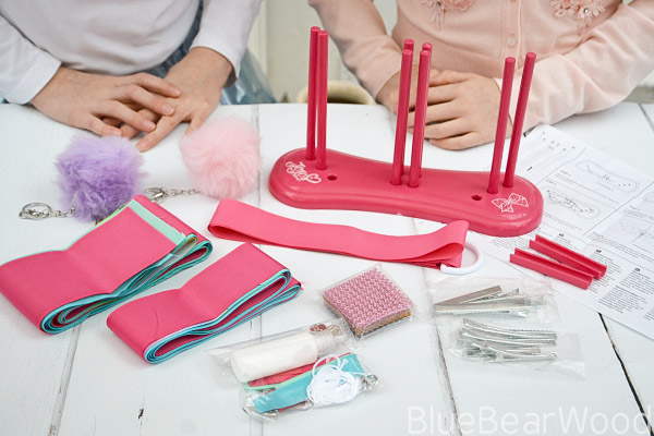 JoJo Bows deluxe Bow Maker Contents