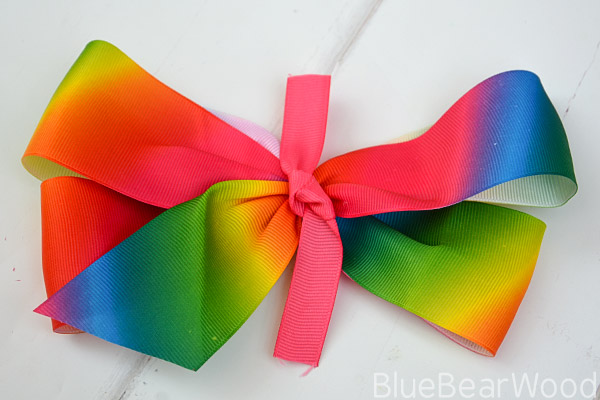 How To Use The JoJo Bow Maker