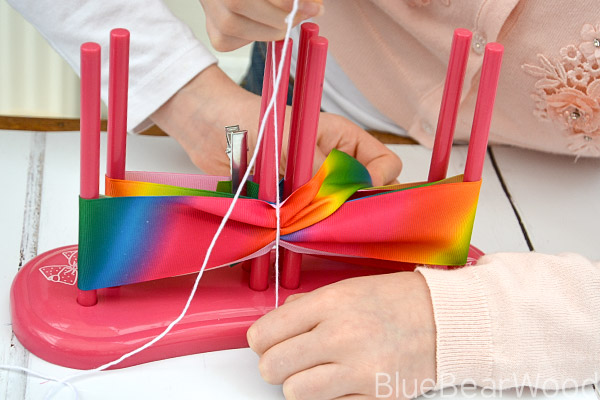 How To Use The JoJo Bow Maker