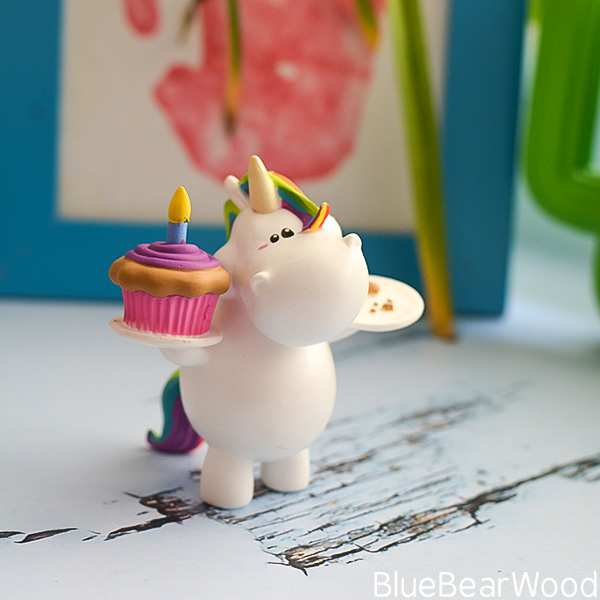 Bullyland Chubby Unicorn Birthday Character