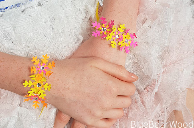 Tropical Snowflake Barcelet