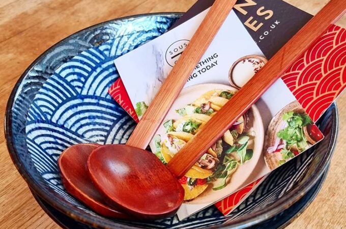 Authentic Japanese Ramen Dishes Gift Set