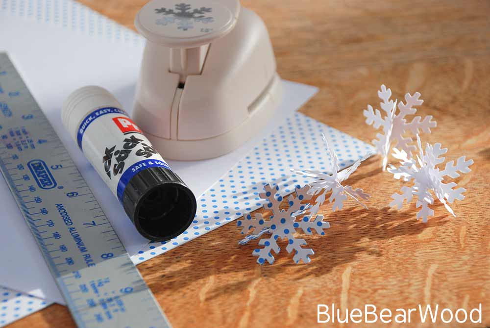 Materials To Make 3D Paper Snowflake